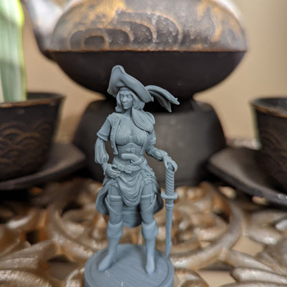 Clarisse Pirate Girls Ravi DnD Dungeons and Dragons Tabletop Wargame Miniature RPG NPC 3D